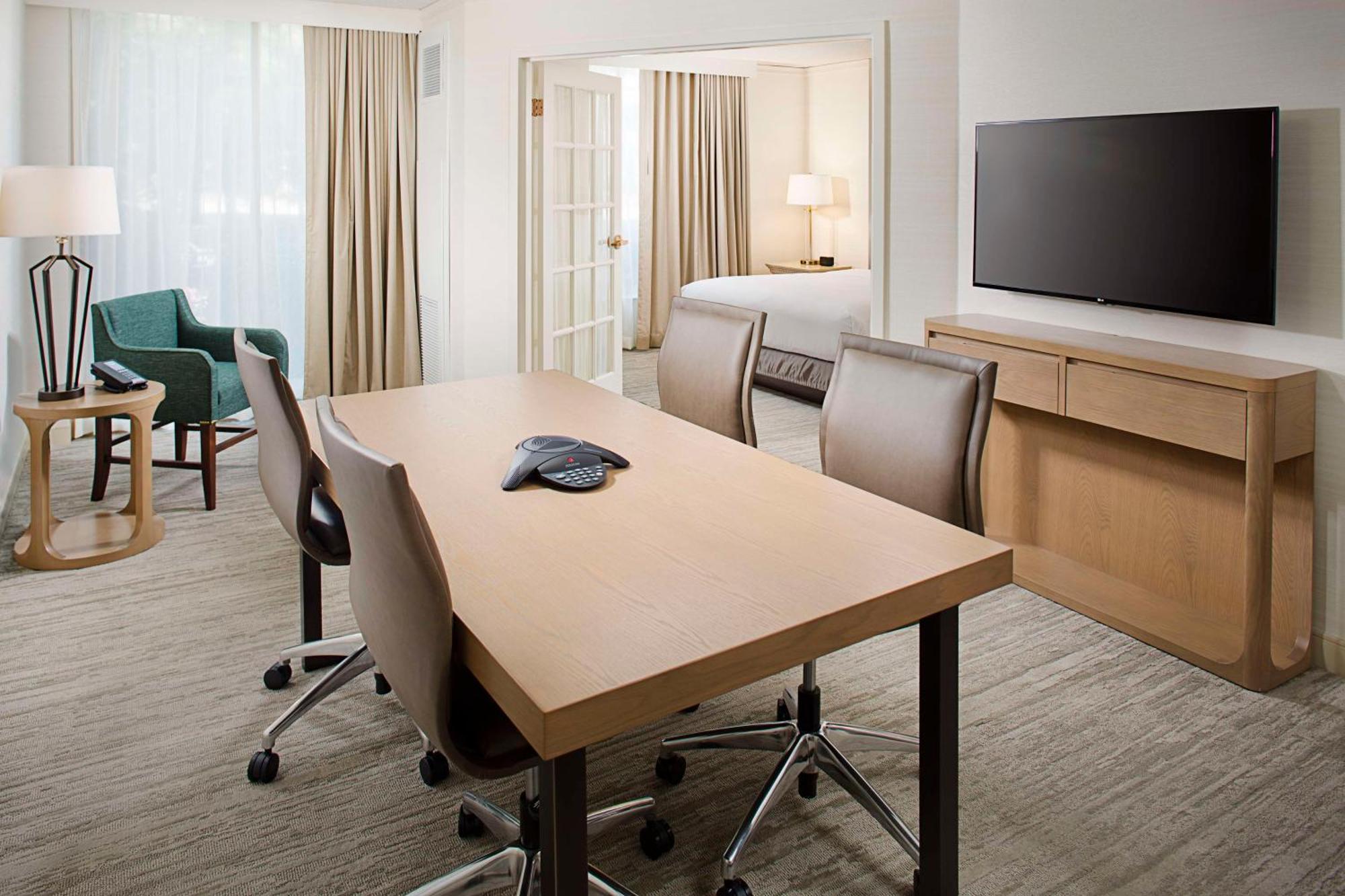 Hilton Atlanta Perimeter Suites Sandy Springs Exterior foto